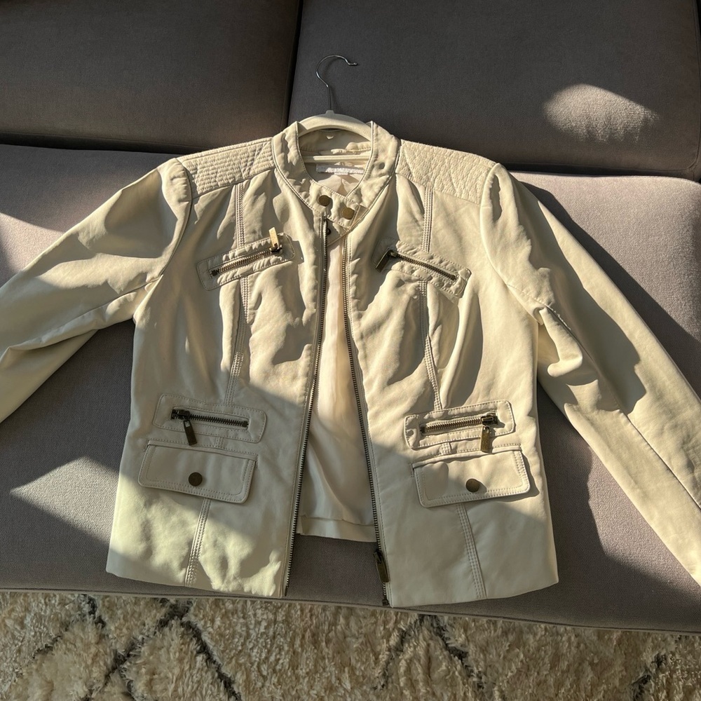 Soft Buttery Faux Biker Cream Lether Jacket Size Small - Picture 4 of 11
